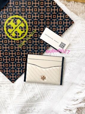 NWT🦢Tory Burch Quilt Slim Card Case/ Holder Light Cream 170170 Gift